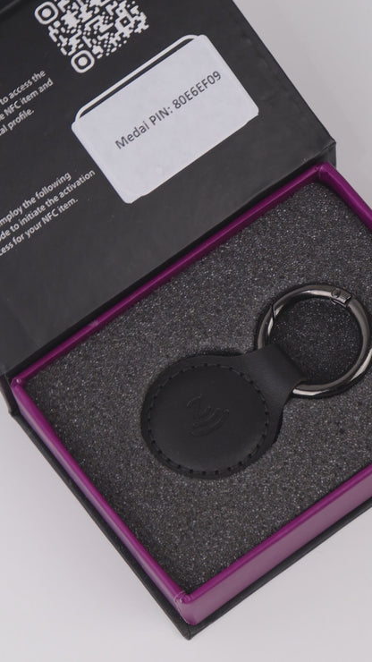 Kwekly Smart Black Leather Key-Chain